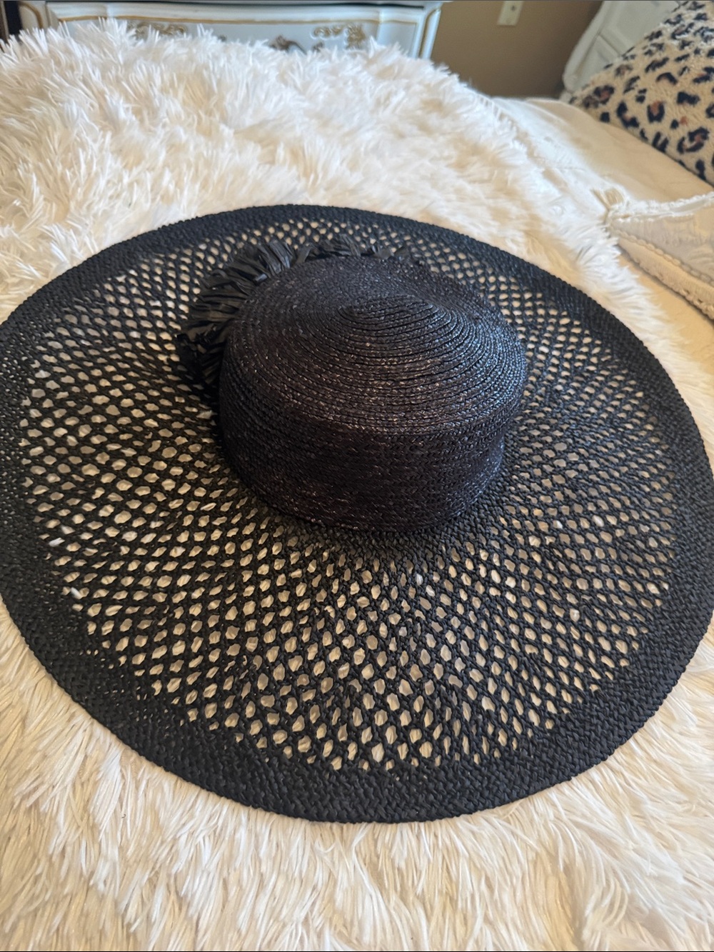 Zara Black Straw Wide-Brimmed Hat w/ Decorative Flowers - Picture 2 of 8